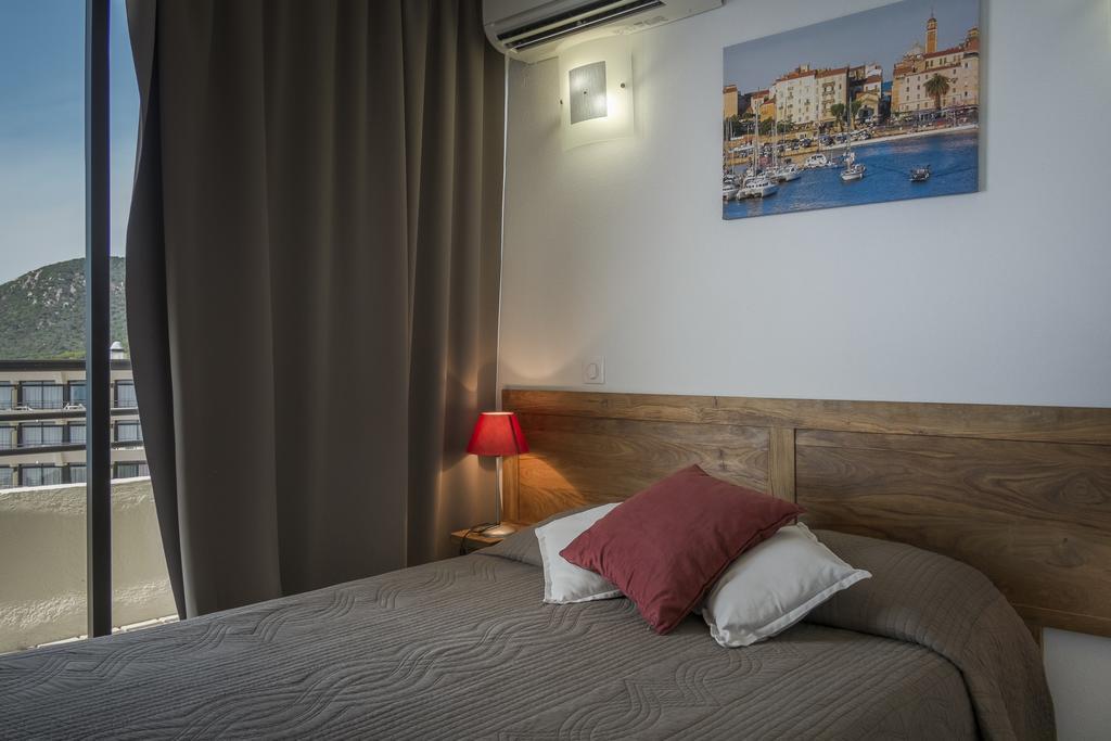 Residence Les Calanques Ajaccio  Bagian luar foto